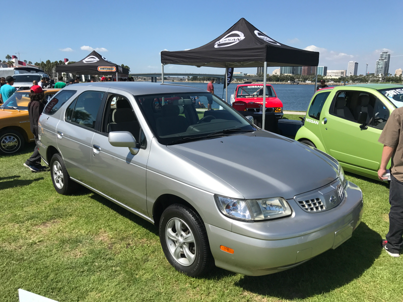 2002 Nissan Altra EV. Not bad for what it is. Seems practical. 200 of them were sold to utility companies and the like.